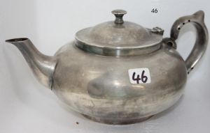 Robur Teapot